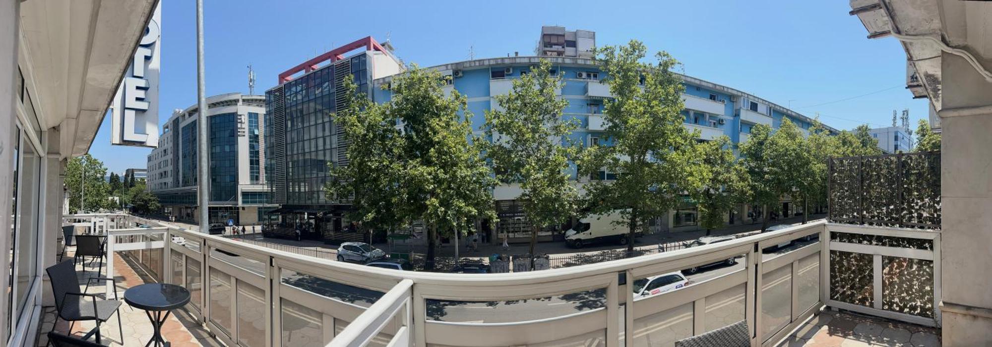 Hotel Bojatours بودغوريتْسا المظهر الخارجي الصورة