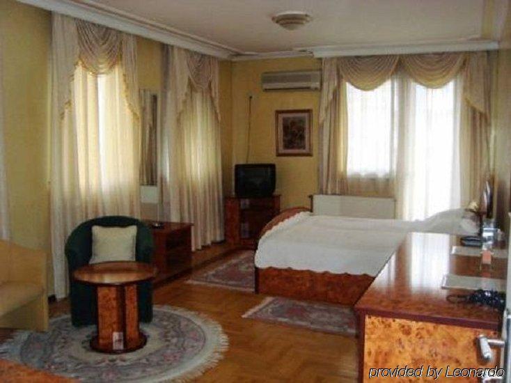 Hotel Bojatours بودغوريتْسا المظهر الخارجي الصورة